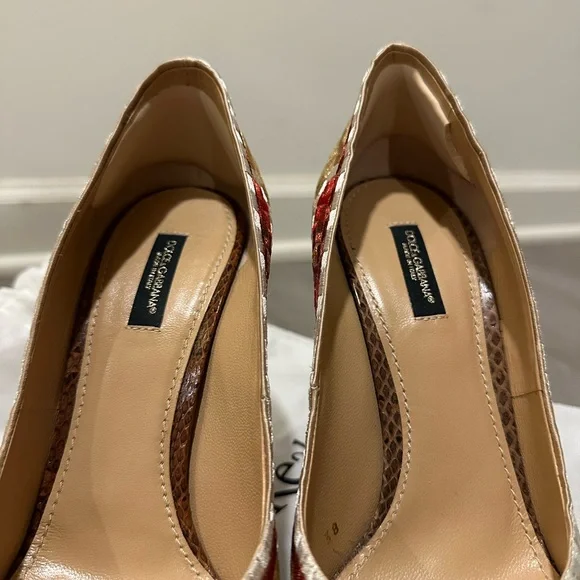 Dolce & Gabbana Gold and Red Floral Embroidered Heels - Picture 8 of 8